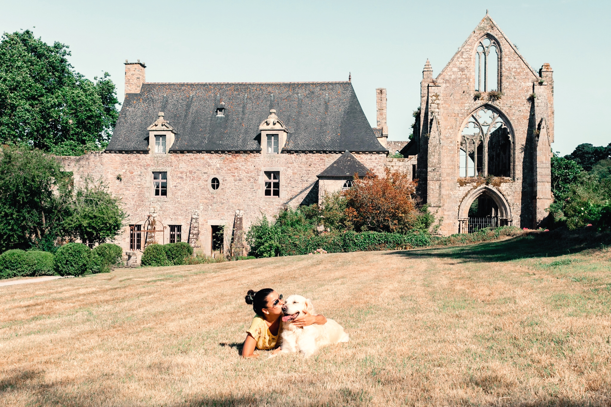 Visiter l'Abbaye de Paimpol avec son chien